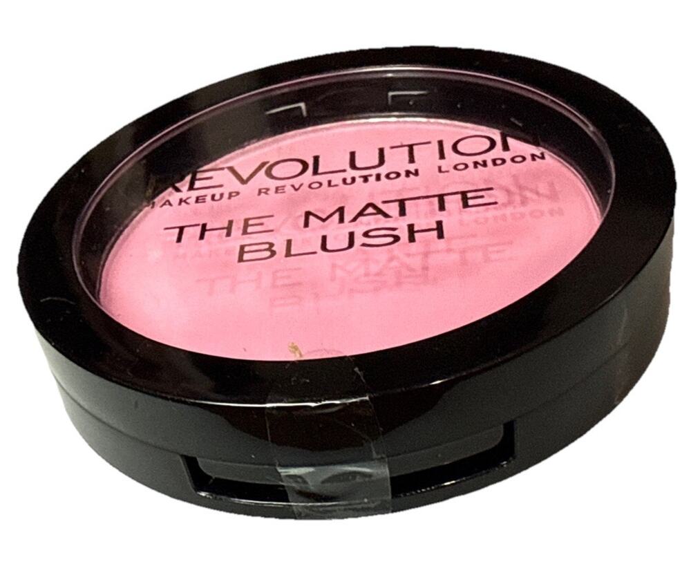 Makeup Revolution The Matte Blush In Shade Divine